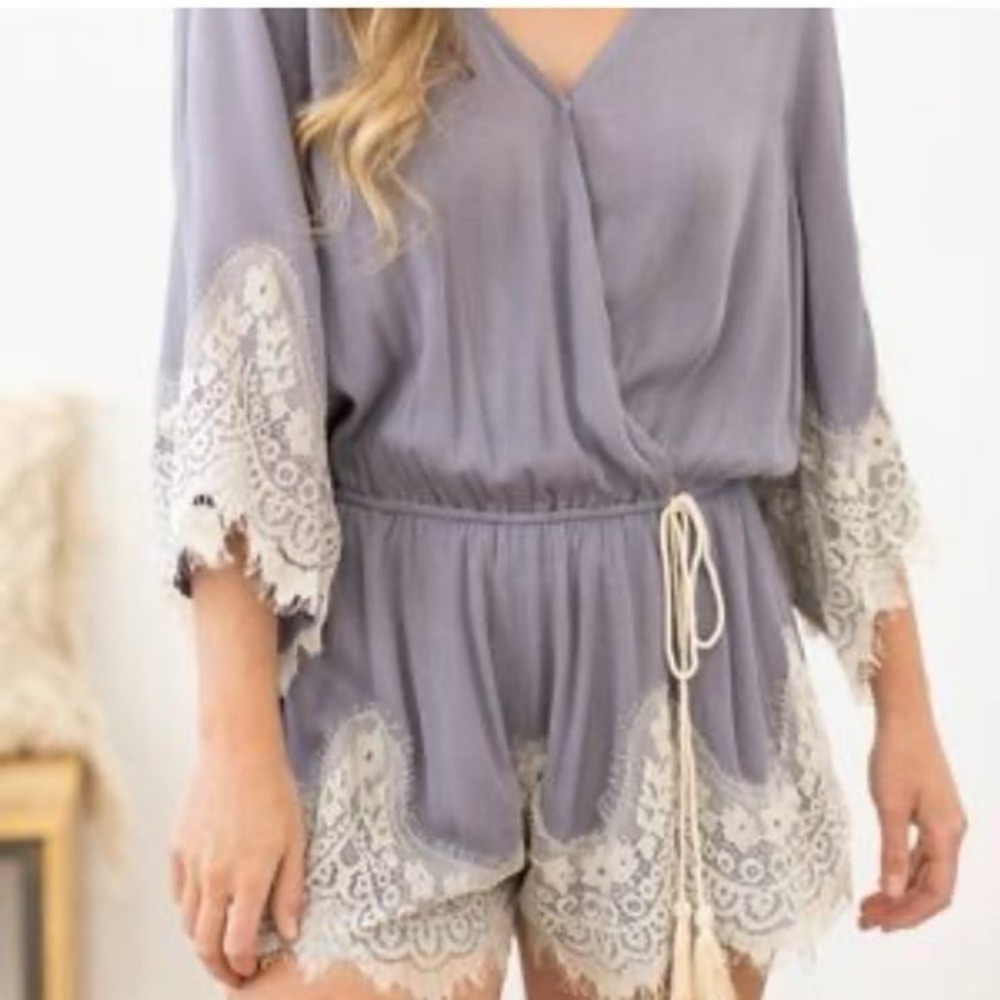 Umgee Purple lace trim babydoll Small‎ Romper